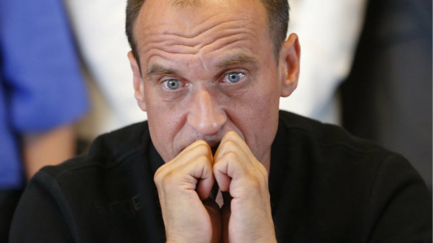 Paweł Kukiz trafił do szpitala i do polityki wróci najwcześniej za około miesiąc.