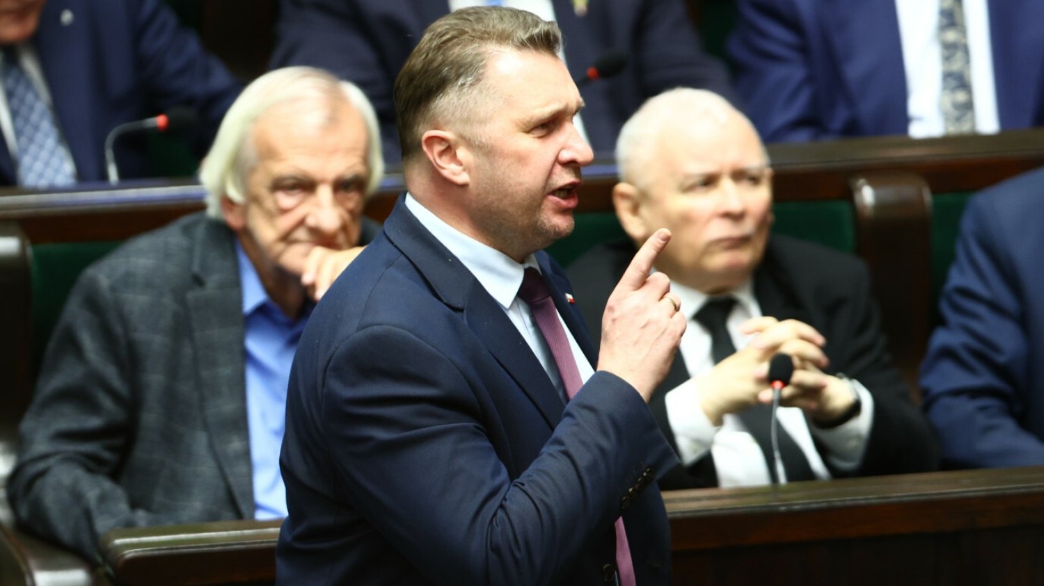 Czarnek chce zastąpić Jarosława Kaczyńskiego? Tak reagują na to w PiS.