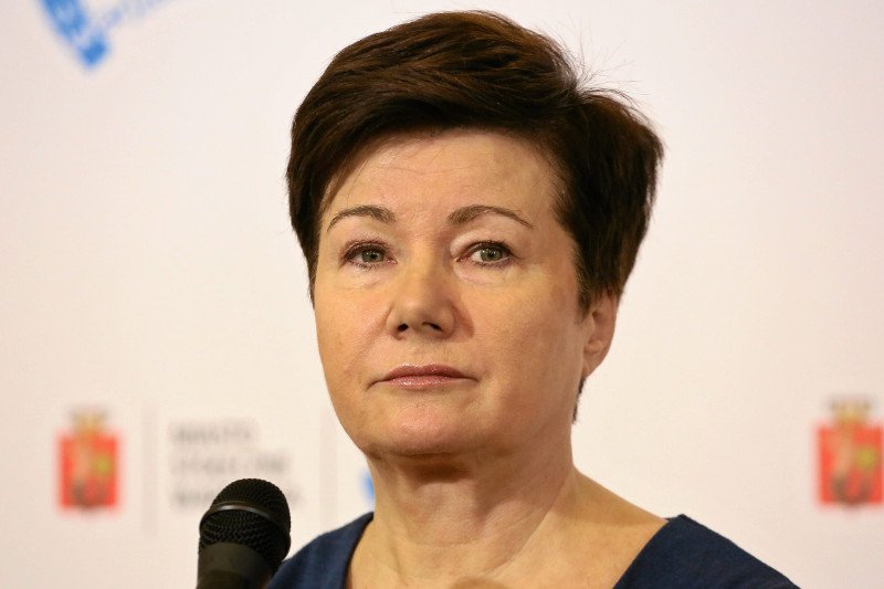 Katoliczka Hanna Gronkieiwcz-Waltz w "sposób doktrynalny wyłączyła się ze wspólnoty Kościoła".