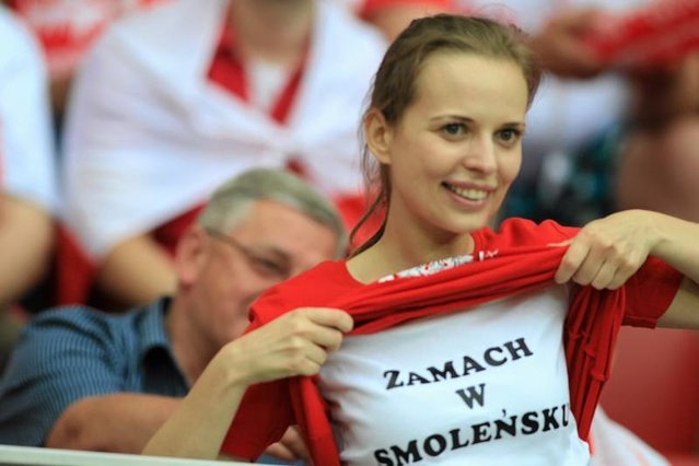 Prawica od dawna próbuje przekonać Polaków do uwierzenia w zamach w Smoleńsku. Stało się to już nawet elementem popkultury...