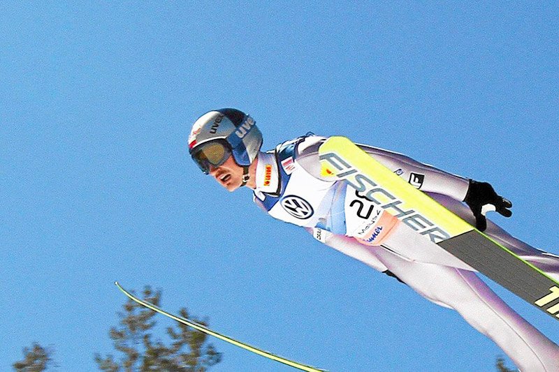 Adam Małysz wraca do skoków narciarskich!