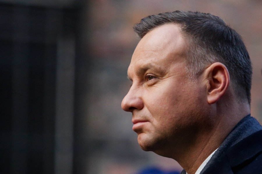 Policja zatrzymała 39-latka, który obrażał Andrzeja Dudę w sieci.