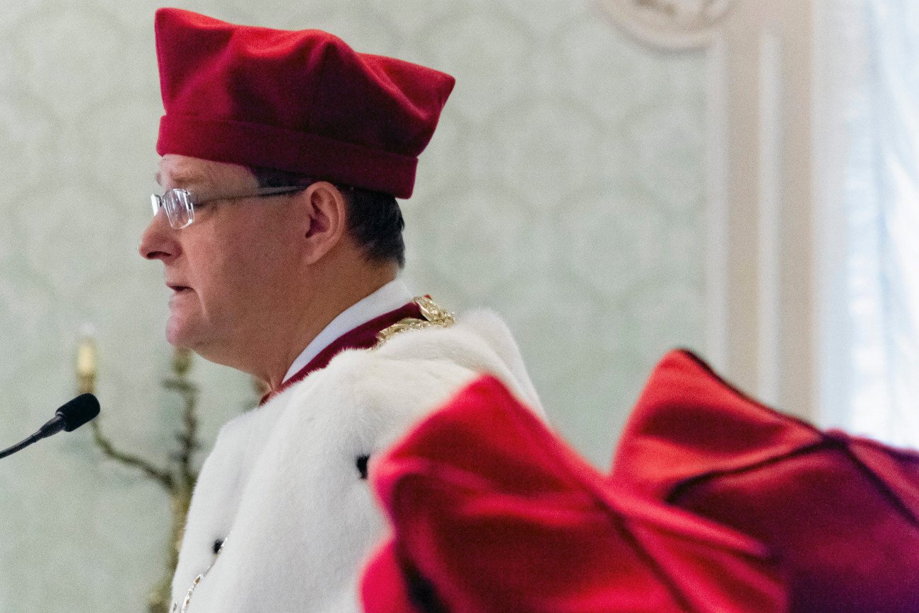 Rektor Uniwersytetu Medycznego w Białymstoku prof. Adam Krętowski opublikował ostatnie pożegnanie prof. Tadeusza Łapińskiego i dr Małgorzaty Michalewicz.