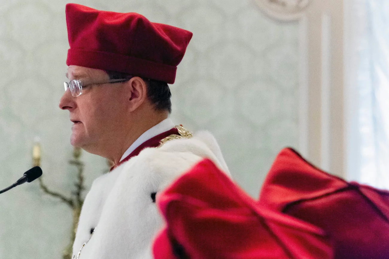 Rektor Uniwersytetu Medycznego w Białymstoku prof. Adam Krętowski opublikował ostatnie pożegnanie prof. Tadeusza Łapińskiego i dr Małgorzaty Michalewicz.