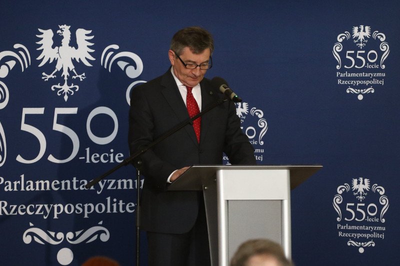 Marszałek Sejmu Marek Kuchciński nie potrafi rozwiązać kryzysu wywołanego protestem niepełnosprawnych i ich rodziców