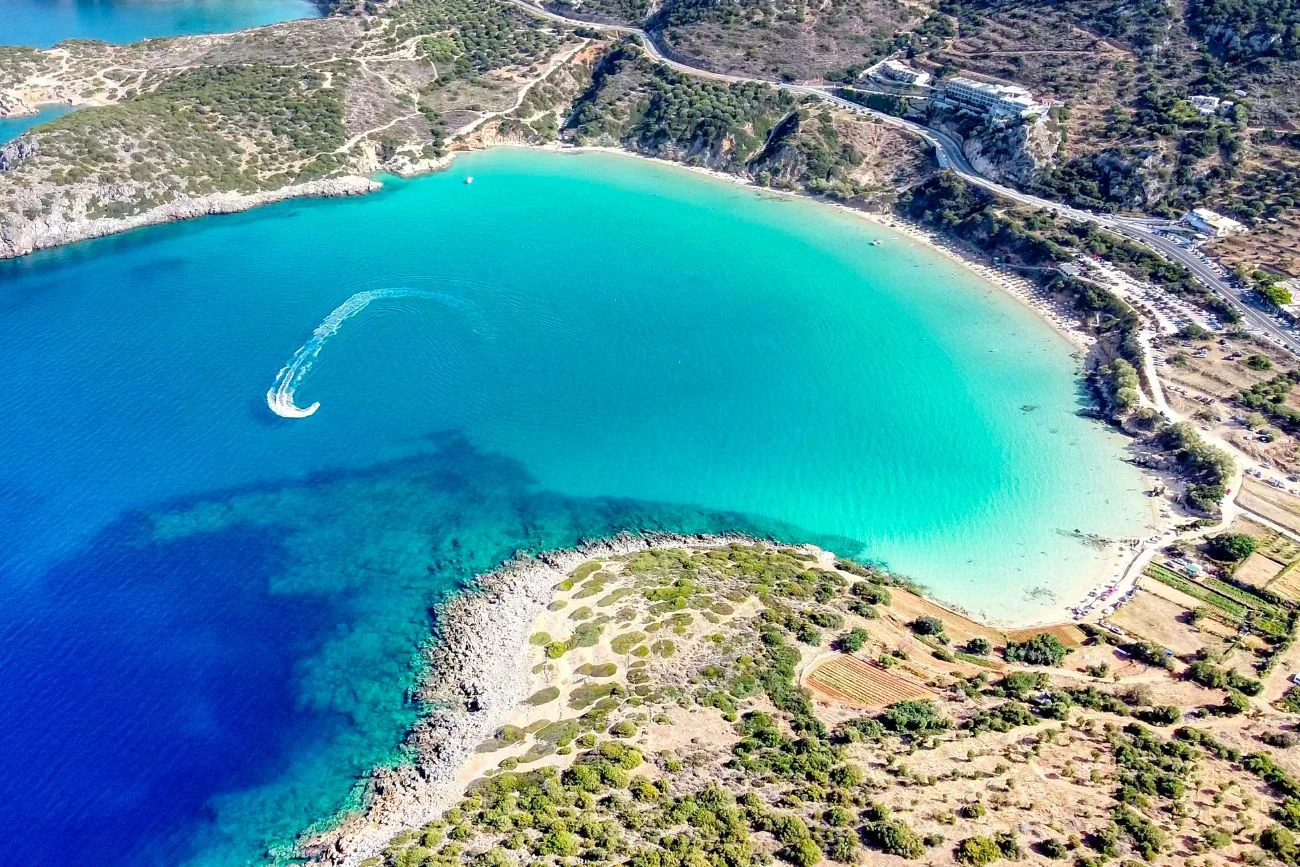 Voulisma to jedna z najładniejszych plaż na wschodzie Krety Plaża Voulisma na Krecie