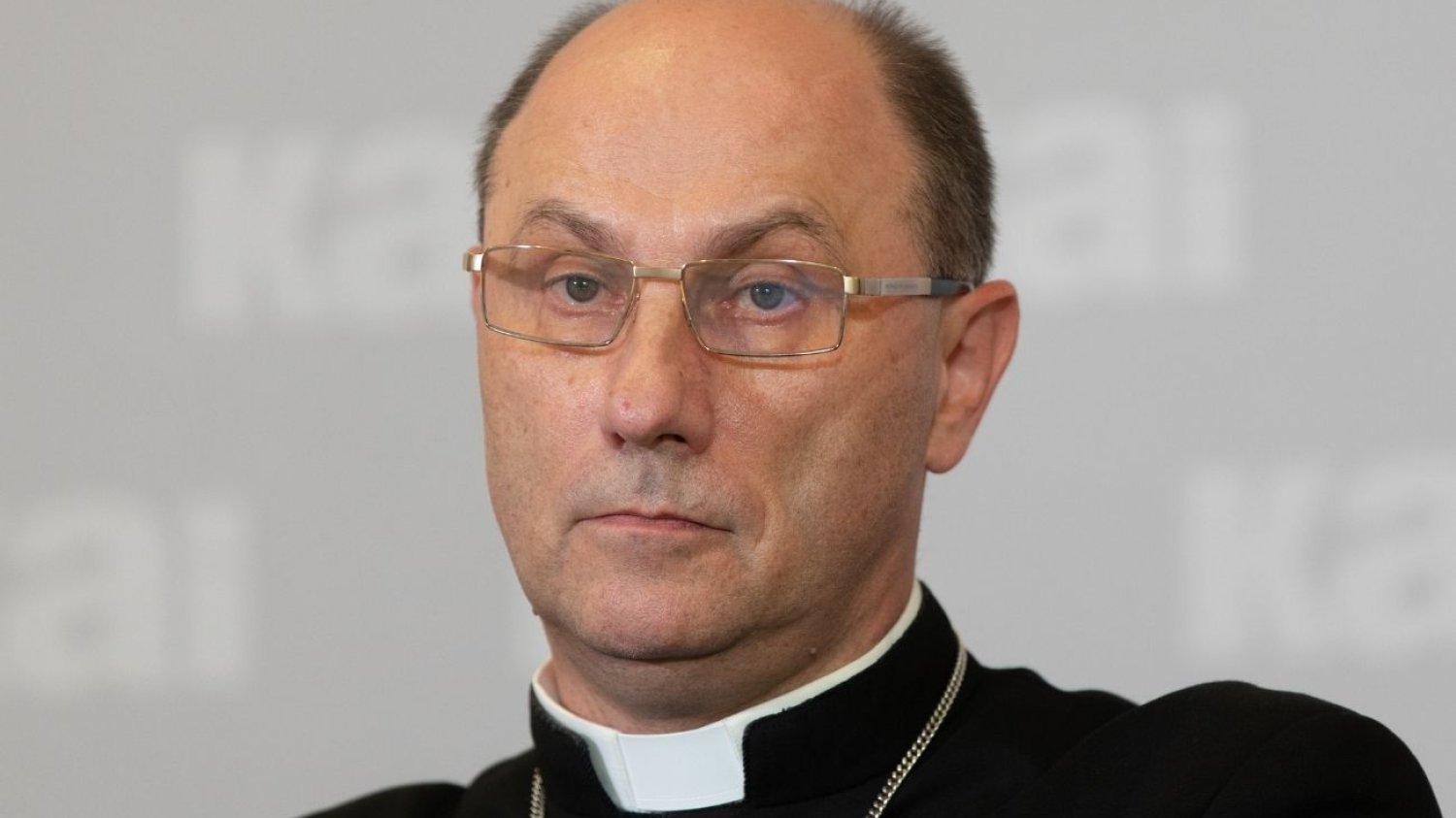 Atak na księdza w Mieścisku podczas mszy. Prymas Polski reaguje.