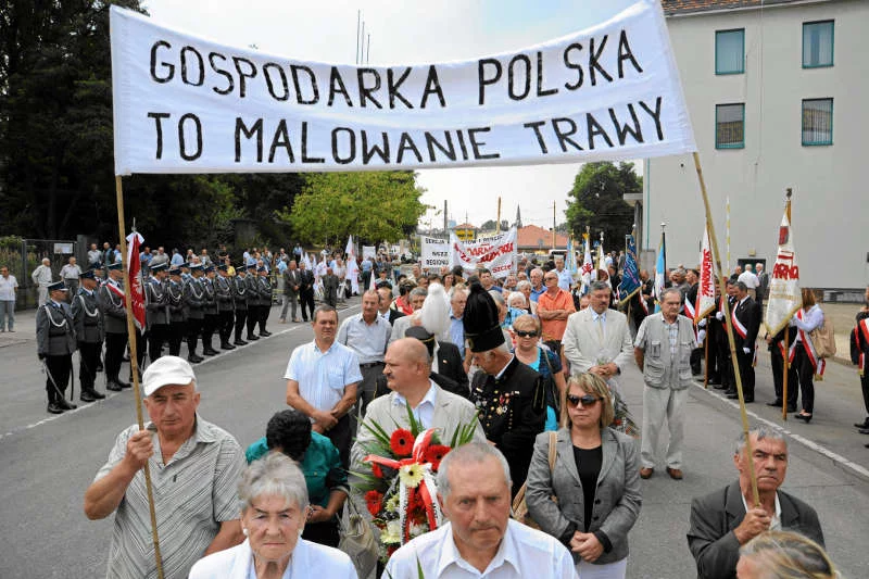 Media ogłosiły, że w 2020 roku gospodarka Polski wyprzedzi Szwajcarię. Niestety to zbyt piękne, żeby było prawdziwe