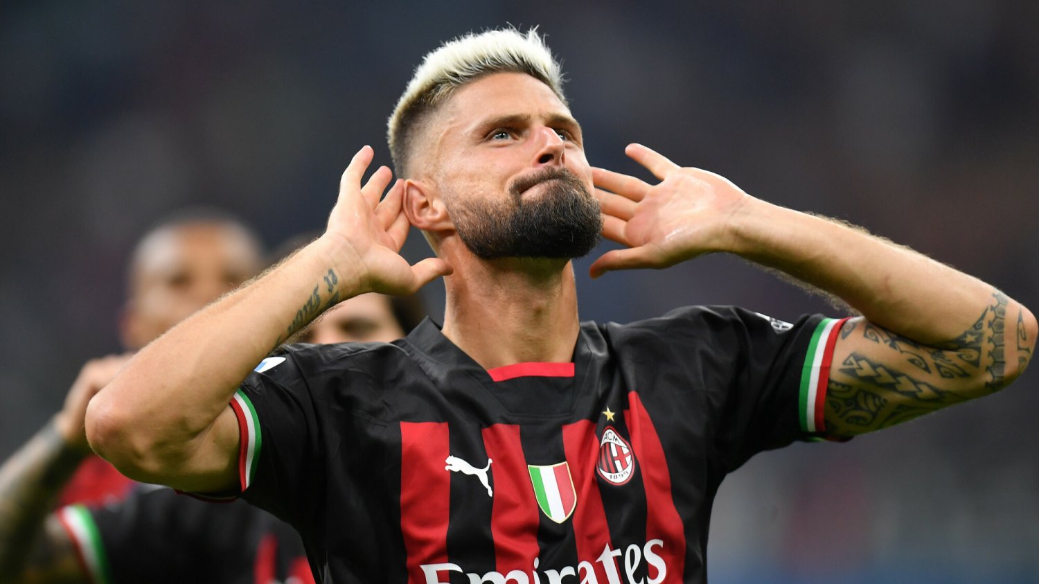 Oliver Giroud i AC Milan efektownie wracają do fazy pucharowej Ligi Mistrzów
