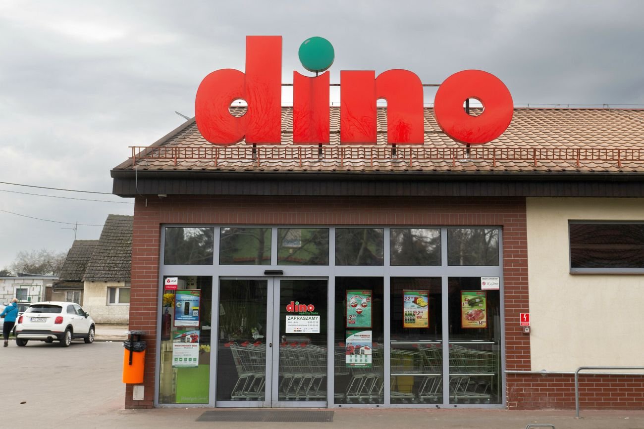 Promocja na kawę i cukier w Dino. Zaoszczędzisz więcej niż 25 zł.