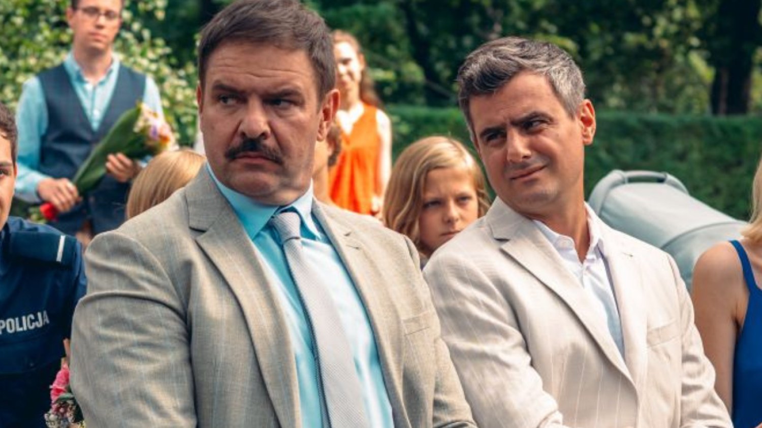 "Zgon przed weselem" na Netflix to hit Tomasz Karolak i Antoni Pawlicki w Zgonie przed weselem