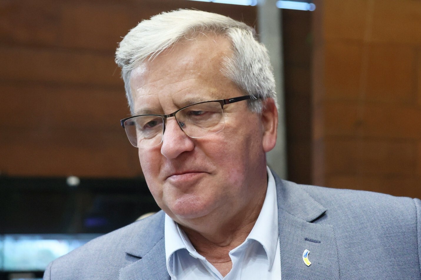 Rosyjscy pranksterzy wkręcili Komorowskiego. Pokazano, co miał mówić.