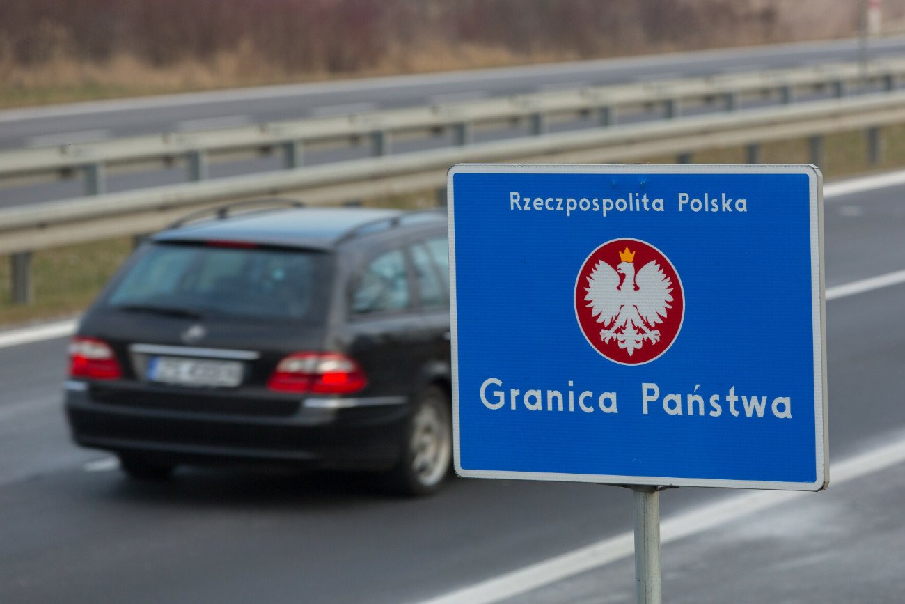 44 proc. młodych Polaków rozważa emigrację zarobkową