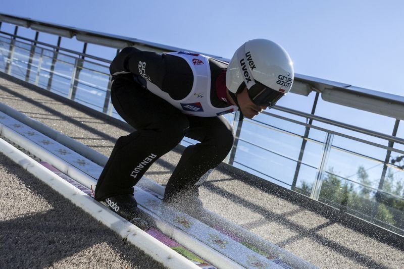 Piotr Żyła wywalczył złoty medal MŚ w Oberstdorfie mimo nowinek technicznych wprowadzonych przez FIS