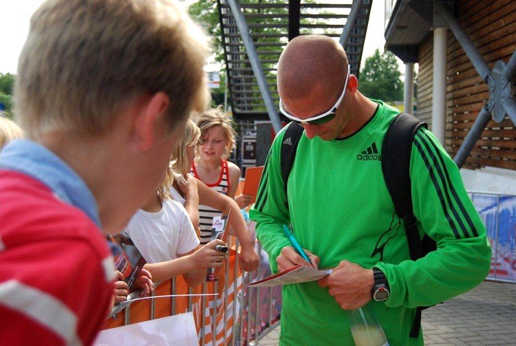 Spotkanie z kibicami po mitingu w Hengelo (Holandia)