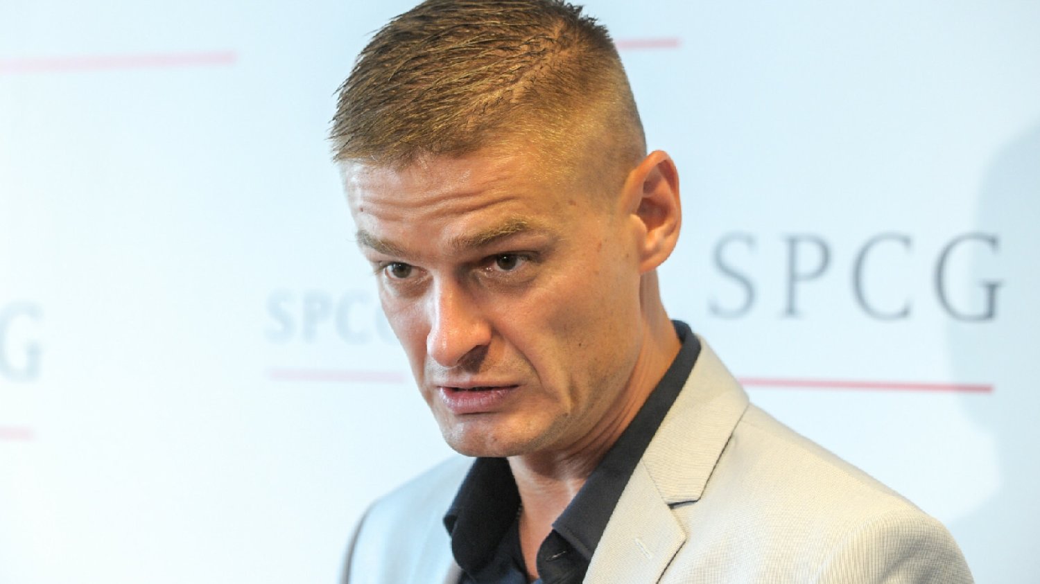 Co się dzieje z Tomaszem Komendą? "Potrzebuje porządnej terapii".
