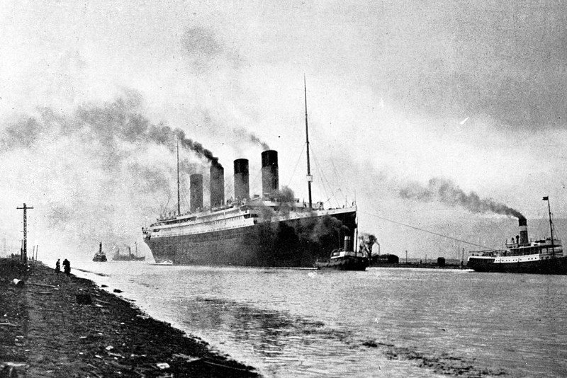 Titanic zatonął w nocy z 14 na 15 kwietnia 1912 roku.