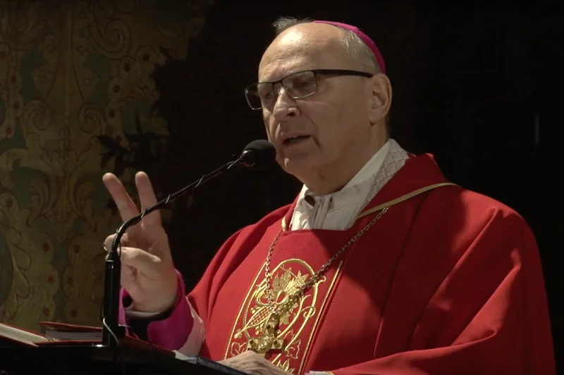 Bp Wiesław Mering z Włocławka o Jarosławie Kaczyńskim: Jesteśmy wdzięczni za wszystko, co pan robi i robił dla Polski.