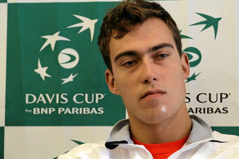 Dziennikarz, który rozwścieczył Janowicza, odpowiedział tenisiście na łamach portalu Tenisklub.pl.