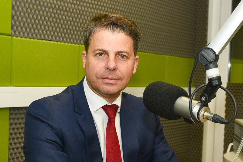 Mirosław Piotrowski dwa miesiące temu rozpoczął proces rejestracji nowego ugrupowania. Nie wiadomo jednak, czy nie wystartuje z list innego komitetu wyborczego.