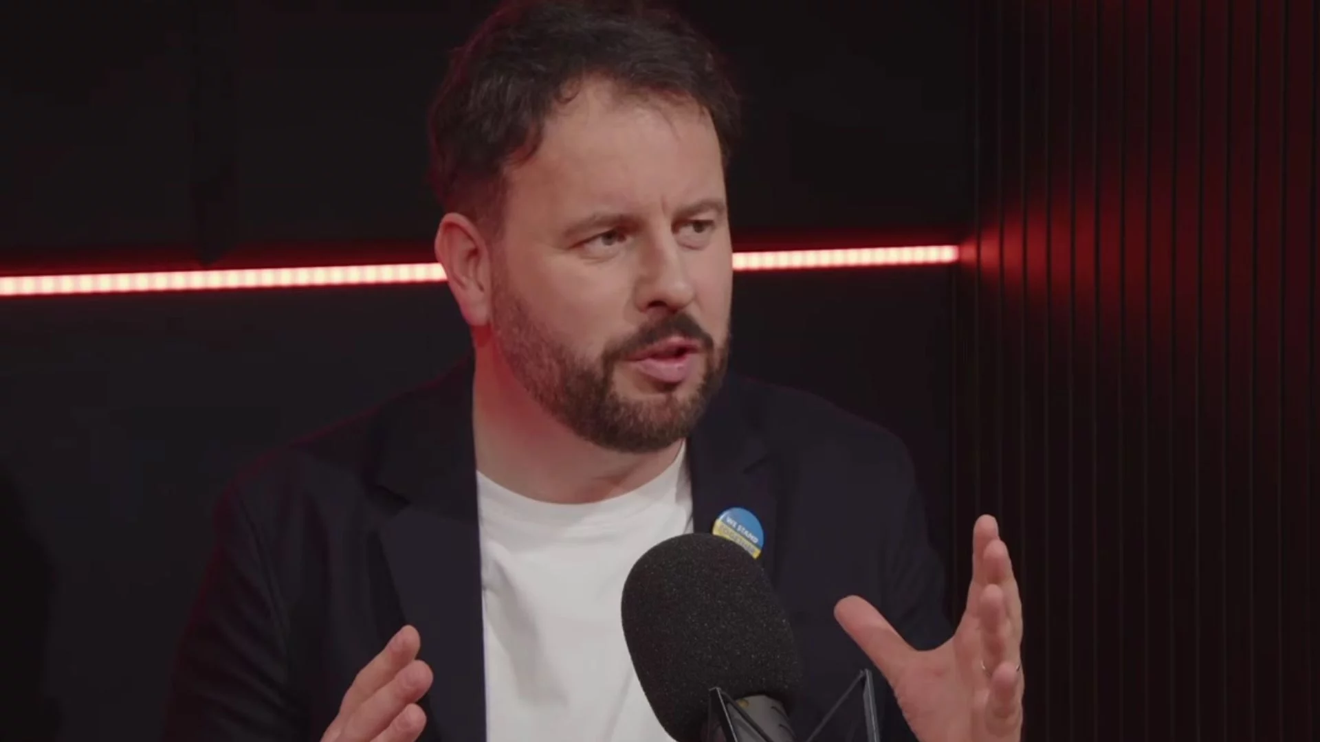 Jacek Nizinkiewicz na celowniku ws. choroby Hołowni. Głos zabrał już jego szef