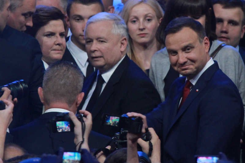 Andrzej Duda coraz wyraźniej pokazuje, że jest prezydentem opcji.