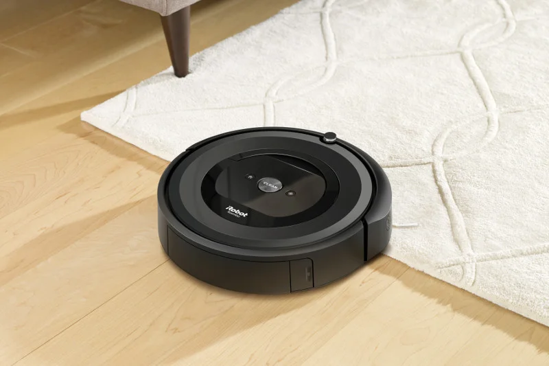 iRobot Roomba e5 dysponuje systemem ssania o 5-krotnie większej mocy od poprzedników