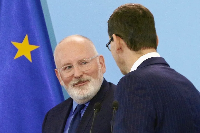 Po spotkaniu przewodniczącego RE Donalda Tuska z liderami frakcji PE wynika, iż nowym szefem KE będzie Frans Timmermans.