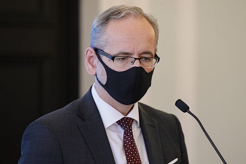 Według ministra zdrowia Adama Niedzielskiego, do końca wakacji wszyscy chętni powinni być zaszczepieni. Jak zdobyć szczepionkę przeciw COVID-19? Według ministra zdrowia Adama Niedzielskiego, do końca wakacji wszyscy chętni powinni być zaszczepieni.