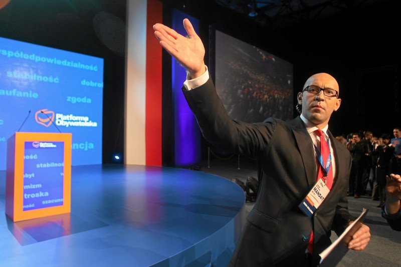 Platforma i Nowoczesna walczą o przywództwo opozycji. Rutnicki: "Petru legitymizował działania PiS i Kukiza"