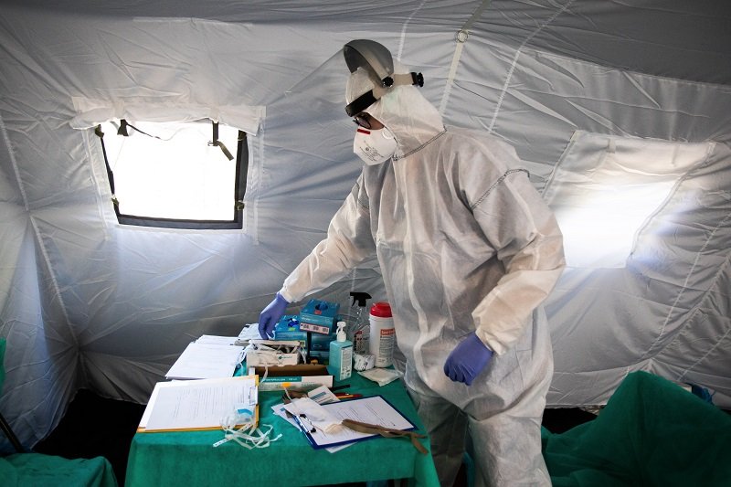 Noe zakażenia i zgony z powodu koronawirusa w Polsce.