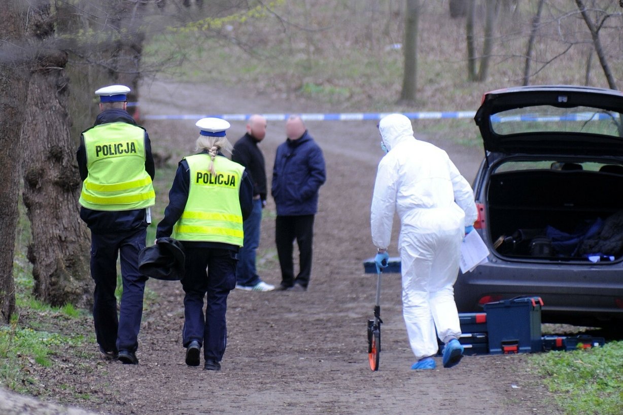 Ustronie Morskie. Znaleziono odgryzioną ludzką rękę (zdjęcie ilustracyjne).
