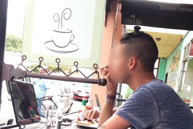 Koczek w wersji męskiej.