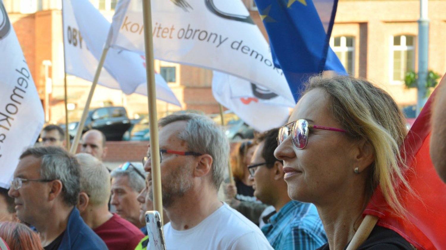 Sława Rafalak jest działaczką KOD i często bierze udział w różnych demonstracjach