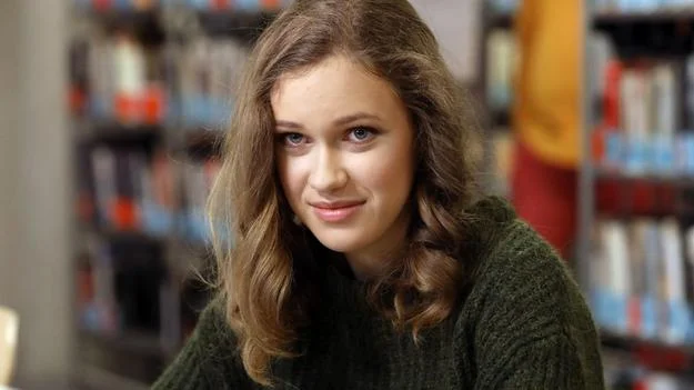 W serialu "Barwy szczęścia" Helena Englert  zagrała zbuntowaną nastolatkę Angelę
