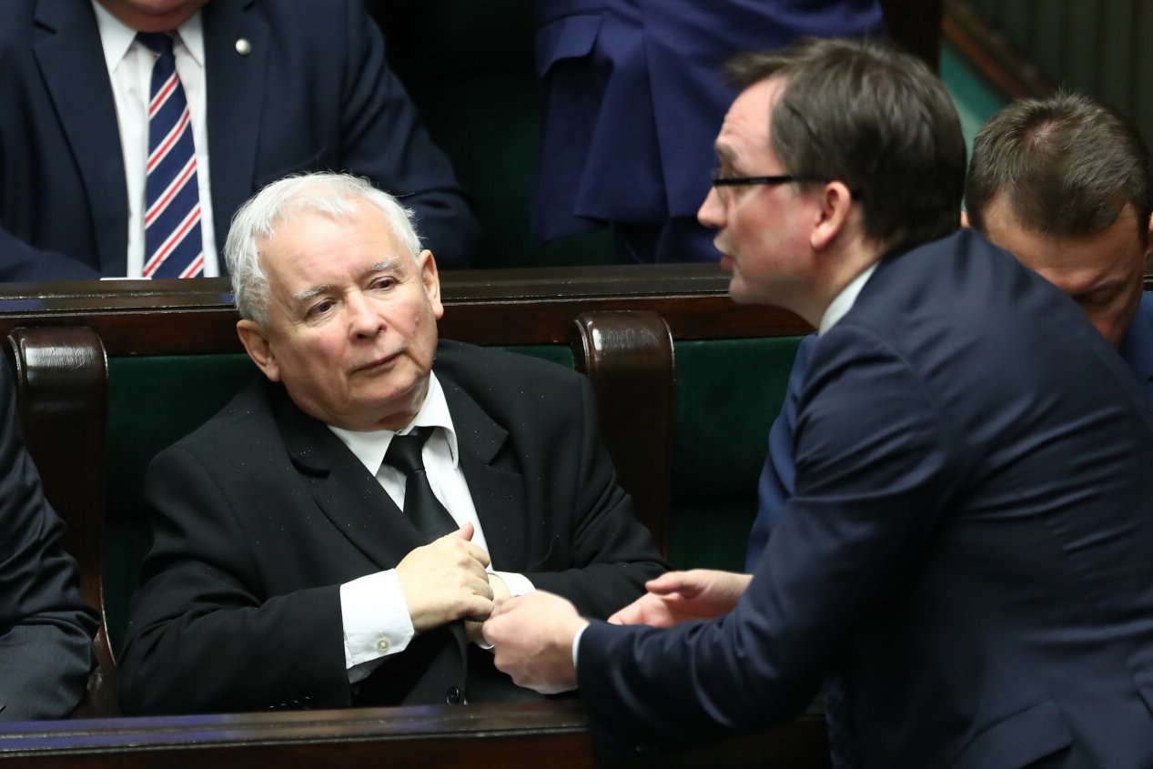 Jarosław Kaczyński rozmawiał ze Zbigniewem Ziobrą o sytuacji Odry.