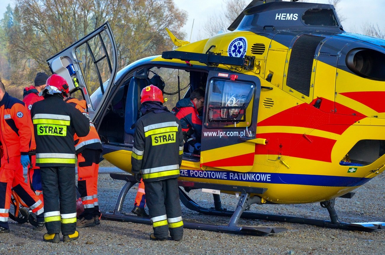 2-latka wpadła do oczka wodnego na Dolnym Śląsku. Zdjęcie poglądowe.