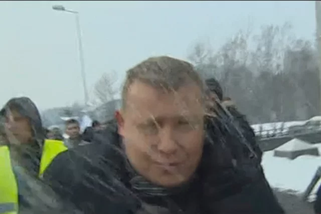 Pod siedzibą JSW zaatakowani zostali pracownicy TVP: Marcin Tulicki oraz towarzyszący mu operator