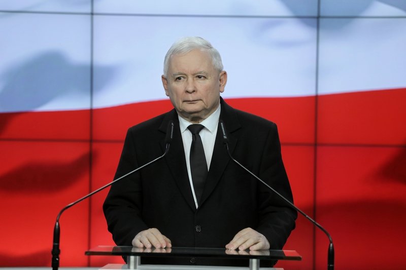 Kiedy zgłoszone zostaną ustawy dot. zmian ustroju, sądownictwa i administracji?