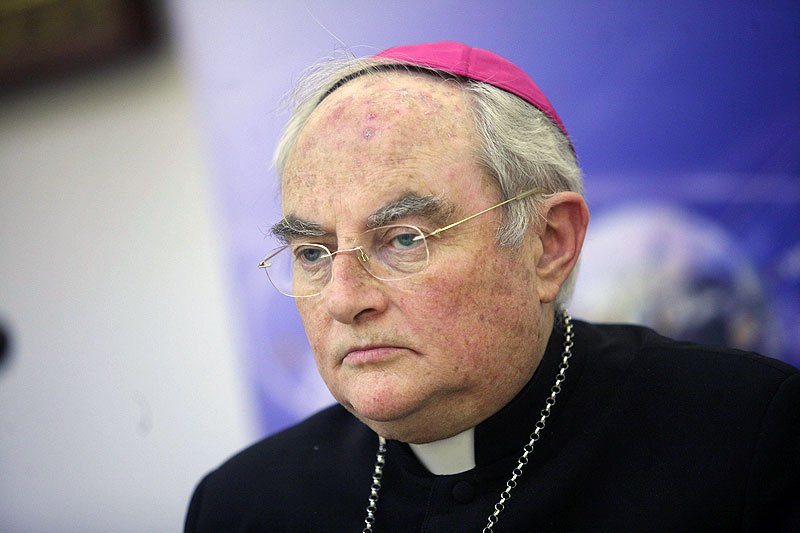 Abp Henryk Hoser ostrzega, że Polska może istnieć tylko dzięki chrześcijaństwu.