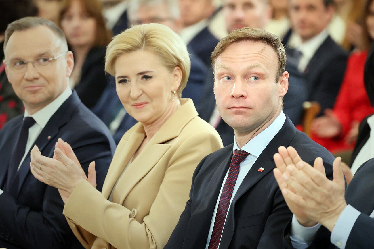 Marcin Mastalerek ujawnił, że jest namawiany do startu w wyborach prezydenckich. Marcin Mastalerek i Andrzej Duda oraz Agata Kornhauser-Duda