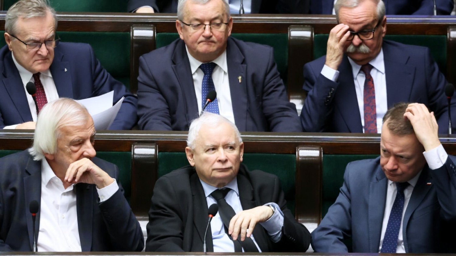 Politycy PiS zaczęli tłumaczyć się z nierozliczenia PO