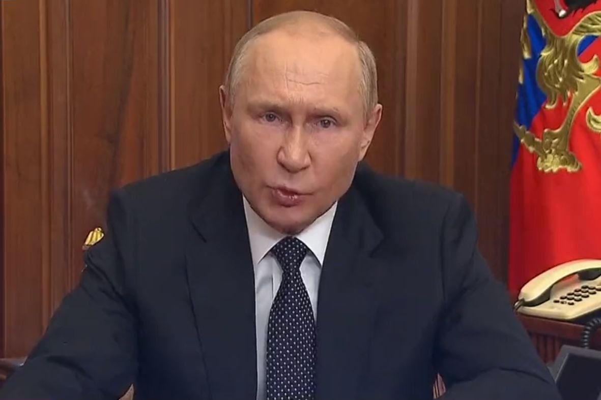 Putin straszy bronią masowego rażenia. Generałowie Polko i Skrzypczak komentują.