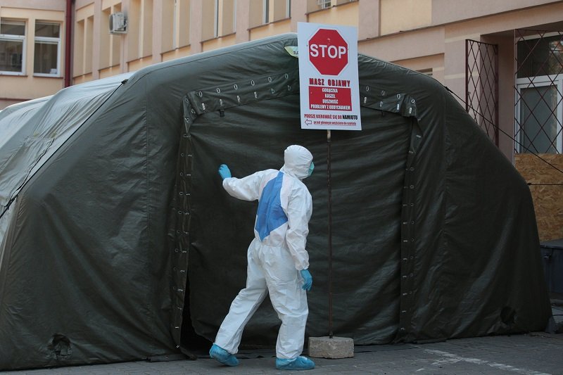 49 nowych przypadków koronawirusa w Polsce.