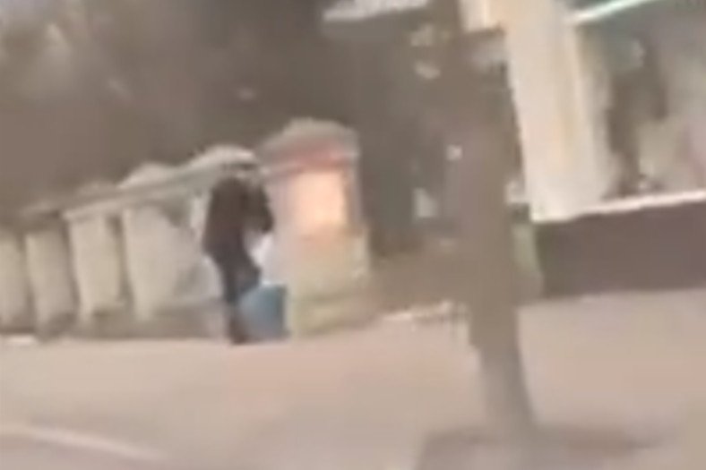 Para uprawiała seks w centrum miasta.