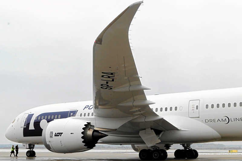 Dreamlinery zostały uziemione w wielu krajach. Powodem jest wadliwość maszyn Boeinga.
