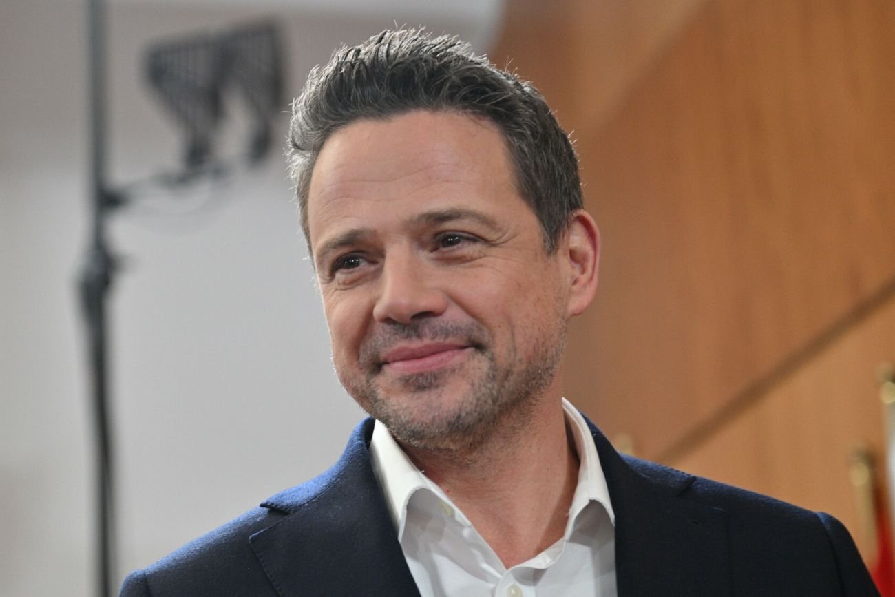 Trzaskowski triumfuje w nowym sondażu. Nawrocki mógłby zostać prezydentem. Ale tylko w jednym wariancie.