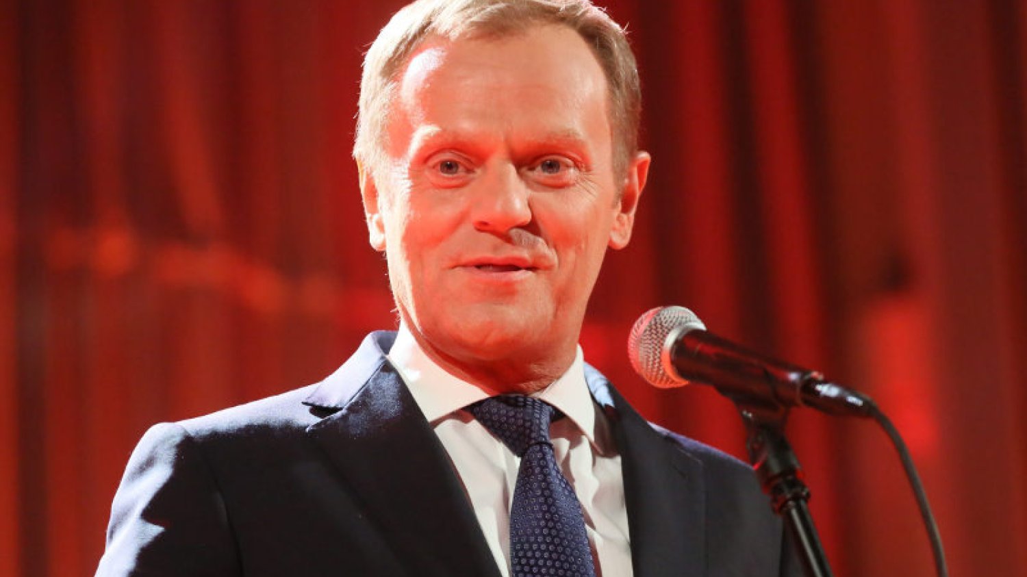 Afera taśmowa to dla Donalda Tuska poważny problem, ale nie obali rządu PO