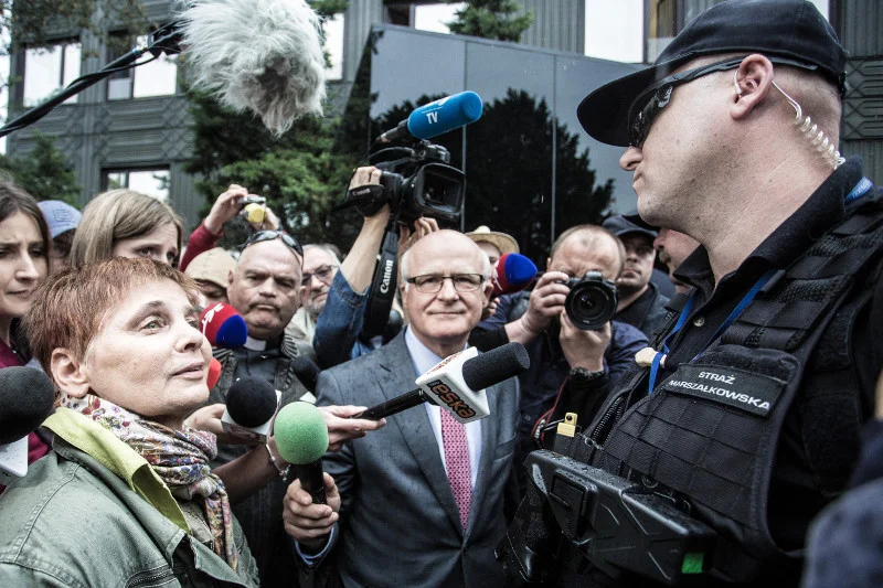 Ze Strażą Marszałkowską miała ostatnio przejścia m.in. Janina Ochojska, niepełnosprawna szefowa Polskiej Akcji HUmanitarnej