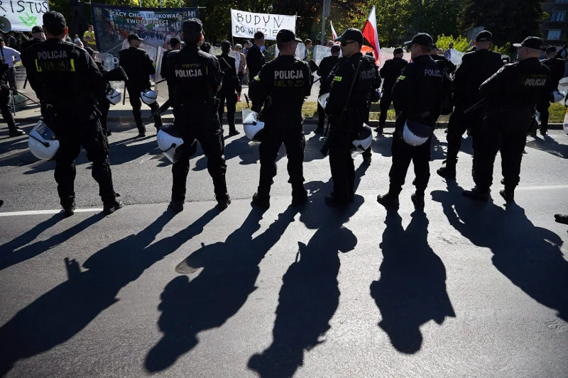 Prawo i Sprawiedliwość przebudowuje policję na własne potrzeby.